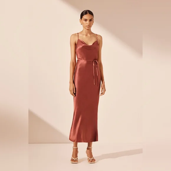 long sleeve embroidered midi dress Burgundy Floral Embroidered Knitted Long Sleeve Midi Dress